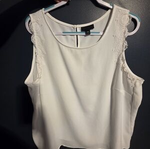 Worthington Ivory Lace Accent Sleeveless Blouse